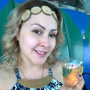 Meet your Posher, Vivi